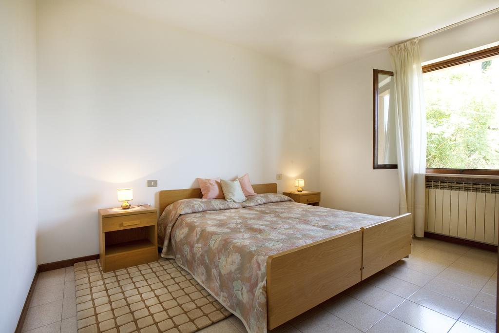 Residence Le Balze Malcesine Bilik gambar