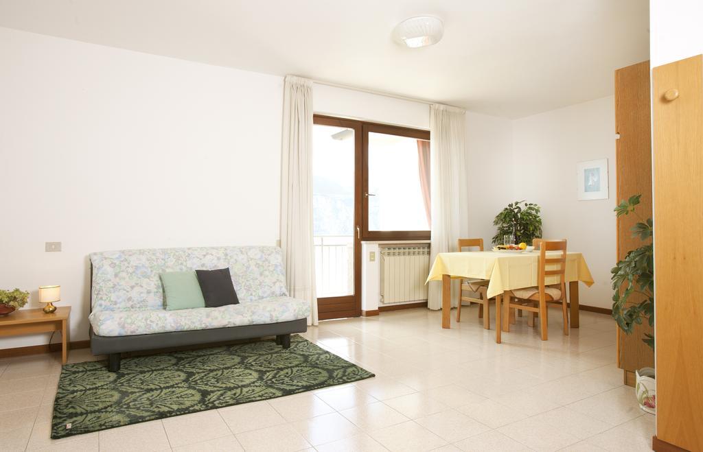 Residence Le Balze Malcesine Bilik gambar
